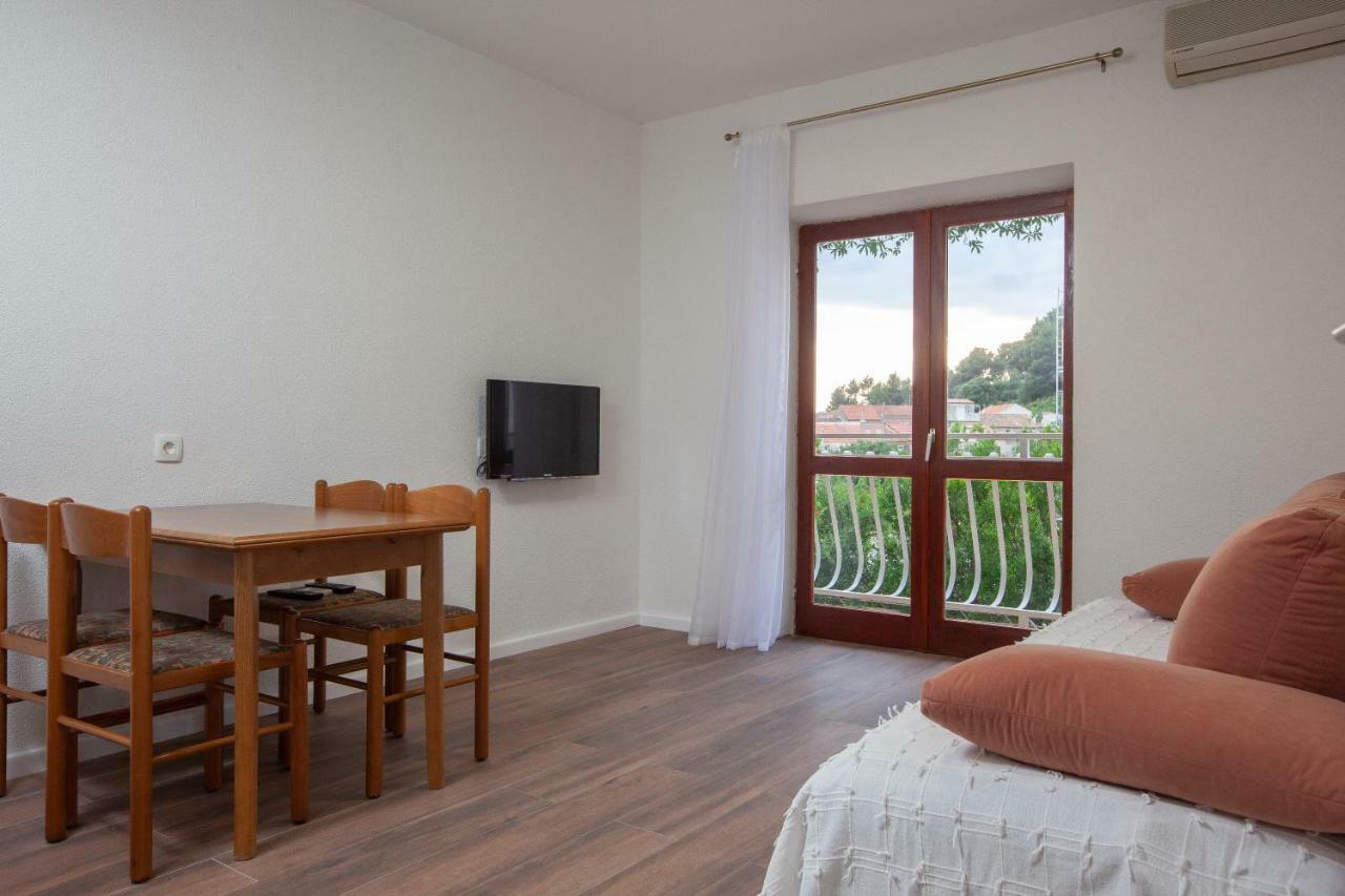 Apartmani Tina Podgora Exteriér fotografie